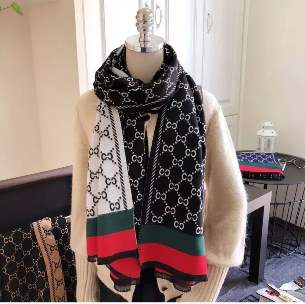 Reversible Stylish Warm Cashmere/Shawl - Picture 11 of 15